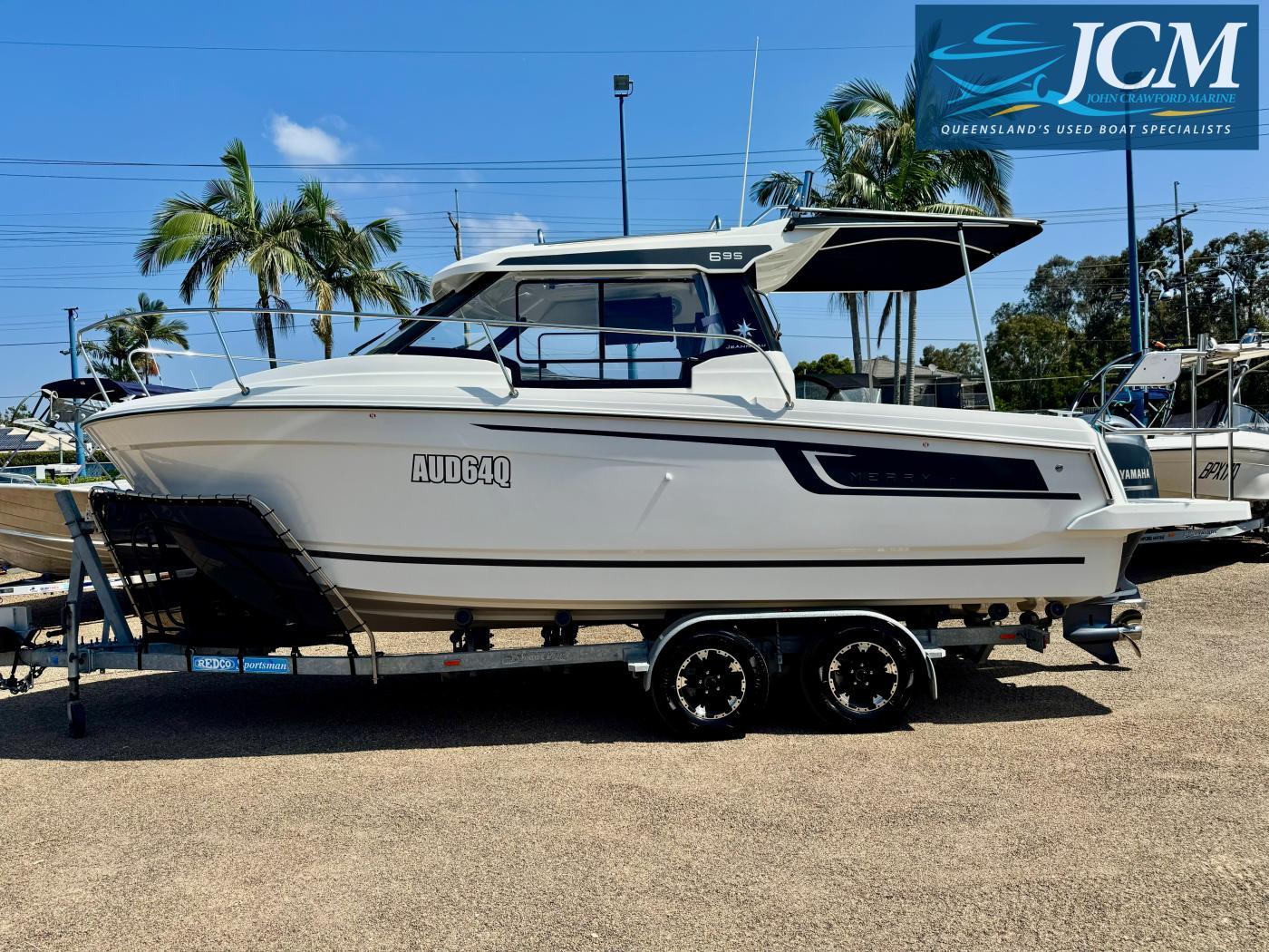 Jeanneau 695 Merry Fisher