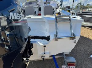 Stacer 429 Seamaster 